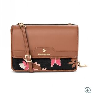 $124 Spartina 449 Verdier Essentials Crossbody